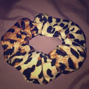 cheetah print scrunchie